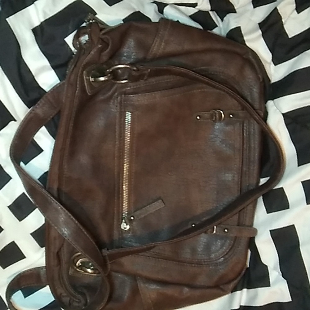 "Plum" shoulder purse